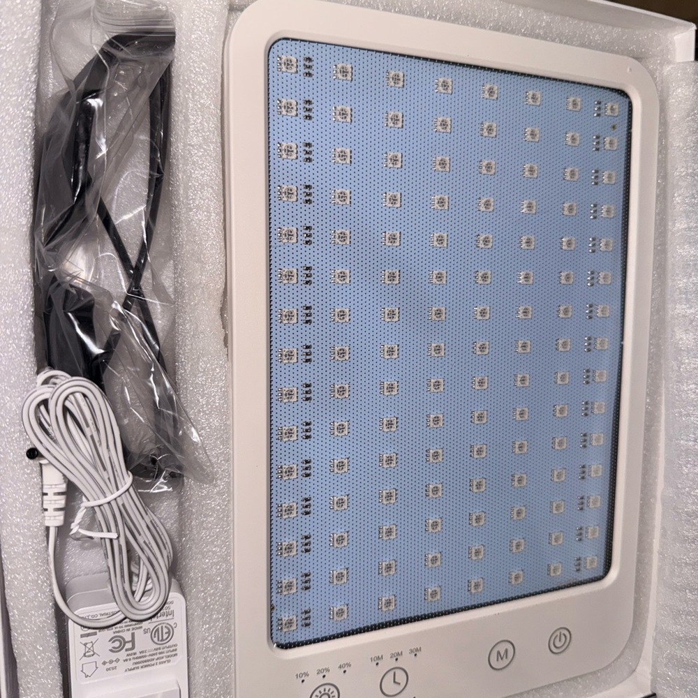 Red Panel Light Tablet - Picture 3 of 3